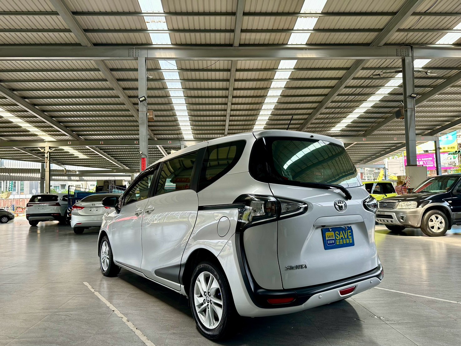 富祥汽車 TOYOTA/豐田 SIENTA:圖片 17