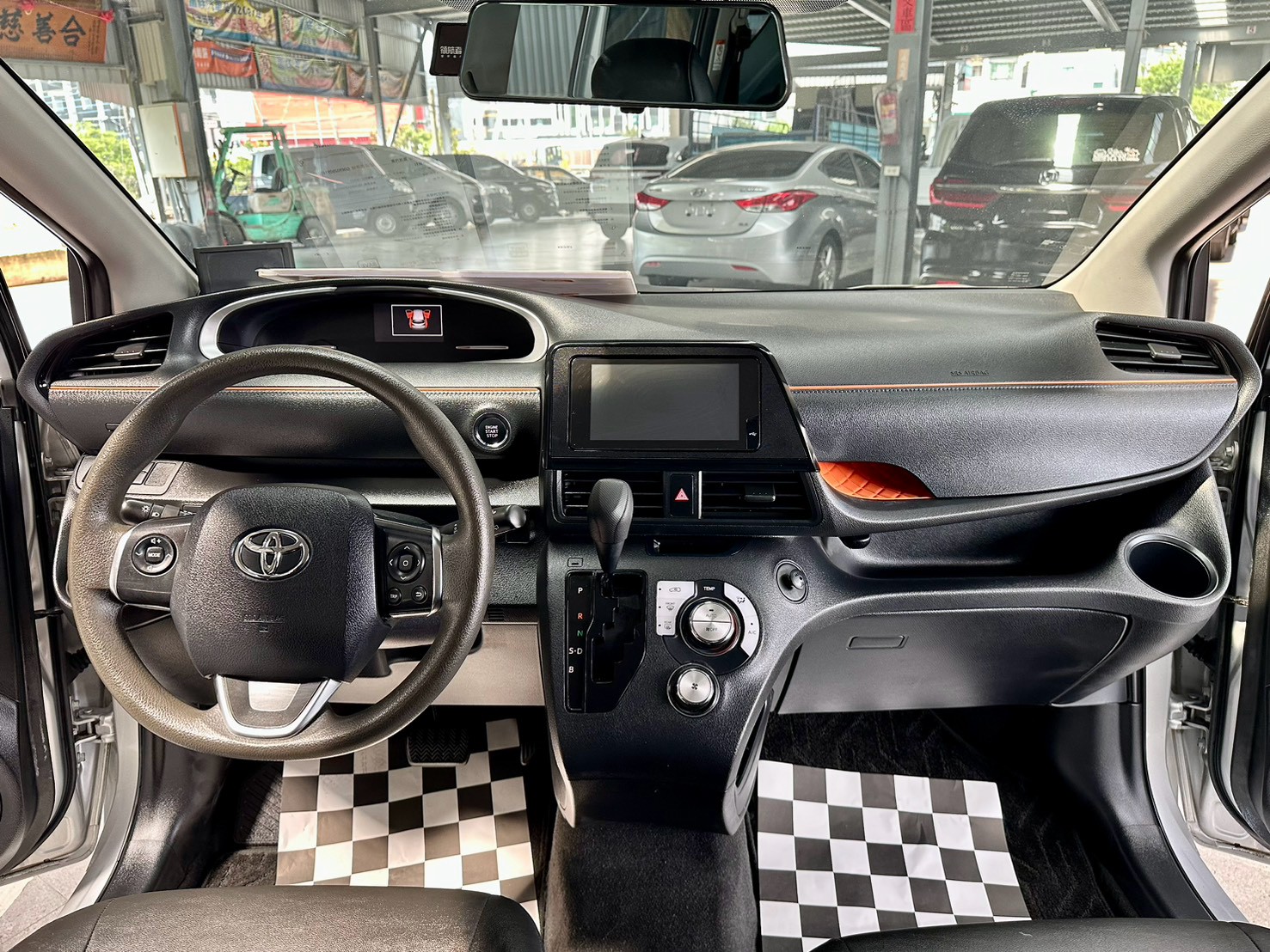富祥汽車 TOYOTA/豐田 SIENTA:圖片 5