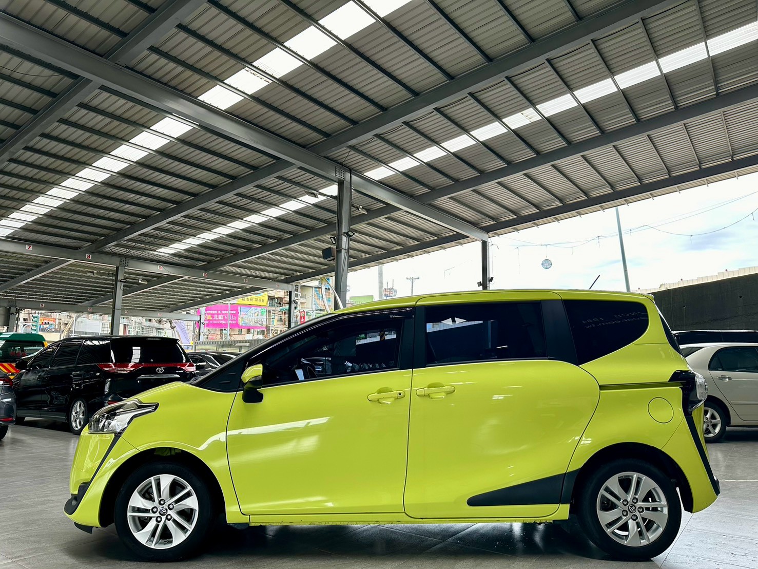富祥汽車 TOYOTA/豐田 SIENTA:圖片 12