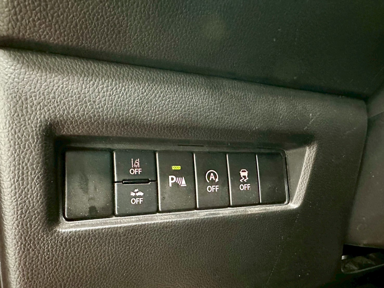 富祥汽車 SUZUKI/鈴木 SWIFT:圖片 16