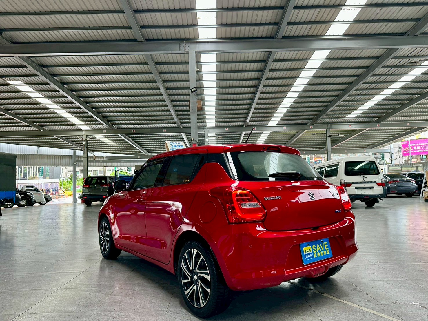 富祥汽車 SUZUKI/鈴木 SWIFT:圖片 9