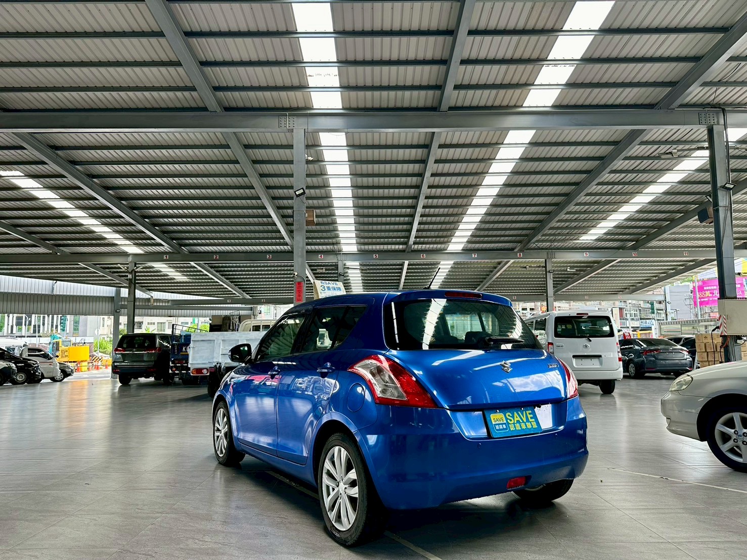 富祥汽車 SUZUKI/鈴木 SWIFT:圖片 16
