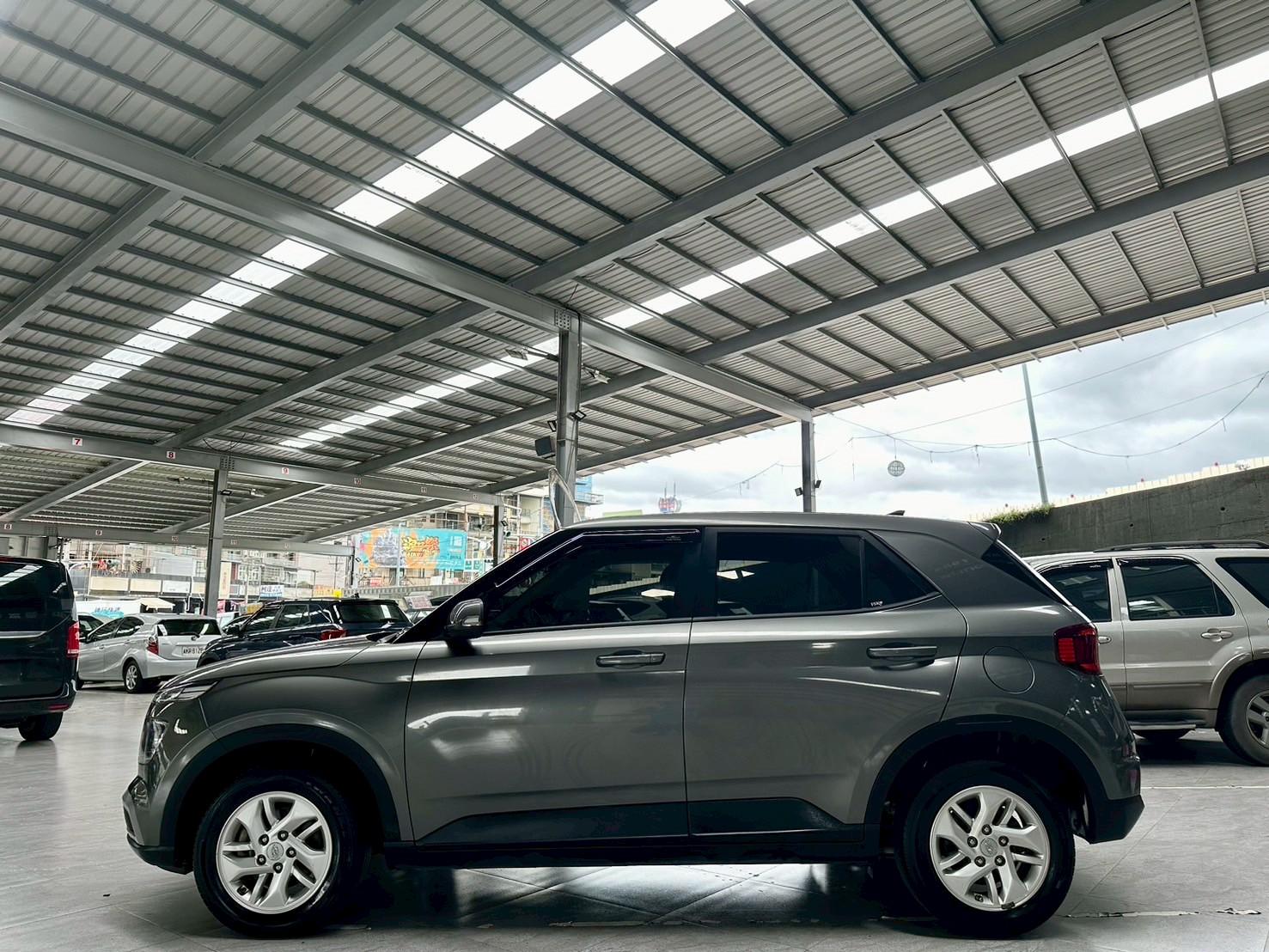 富祥汽車 HYUNDAI/現代 VENUE:圖片 6